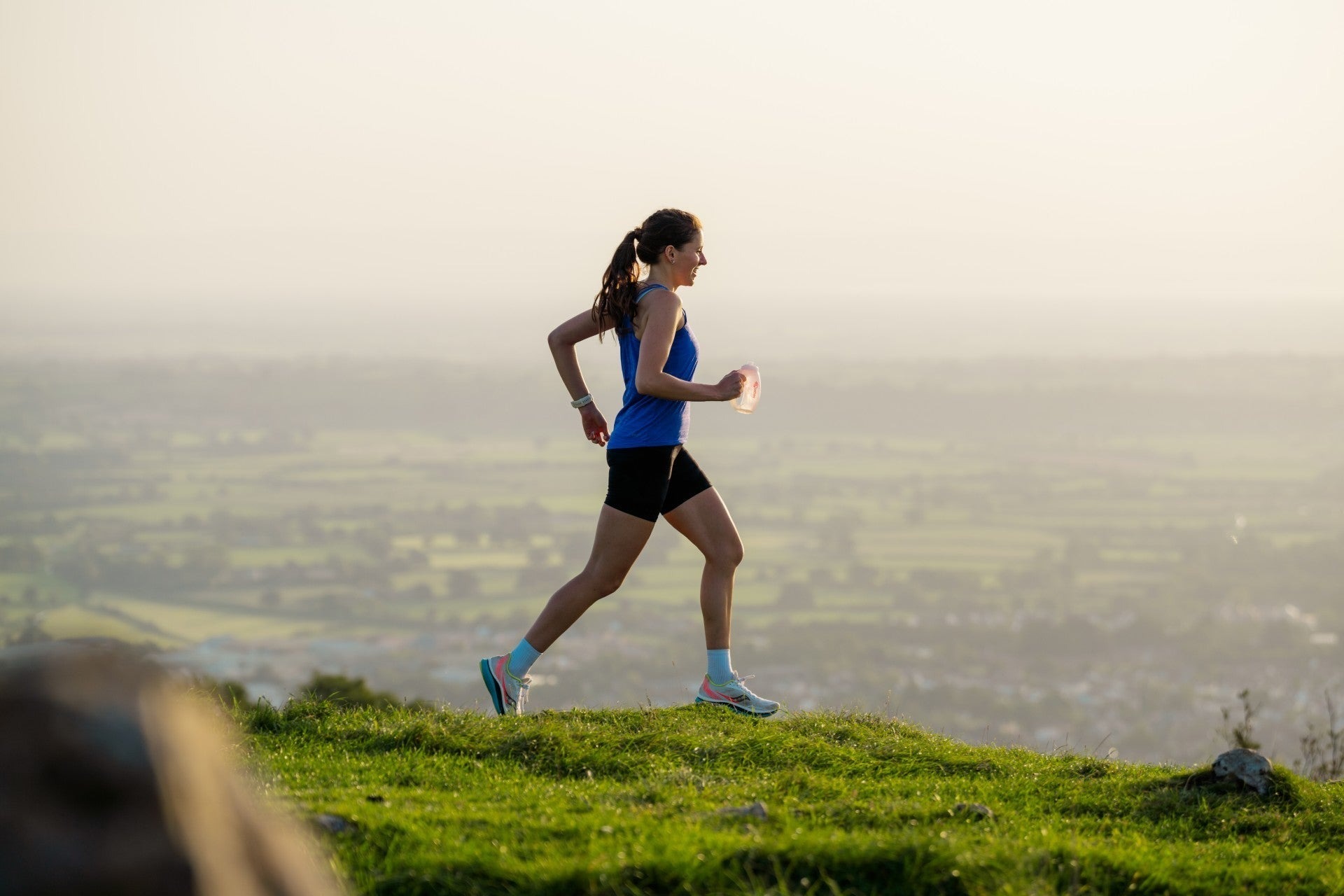 Jak překonat těžké nohy při běhu: průvodce pro rok 2026